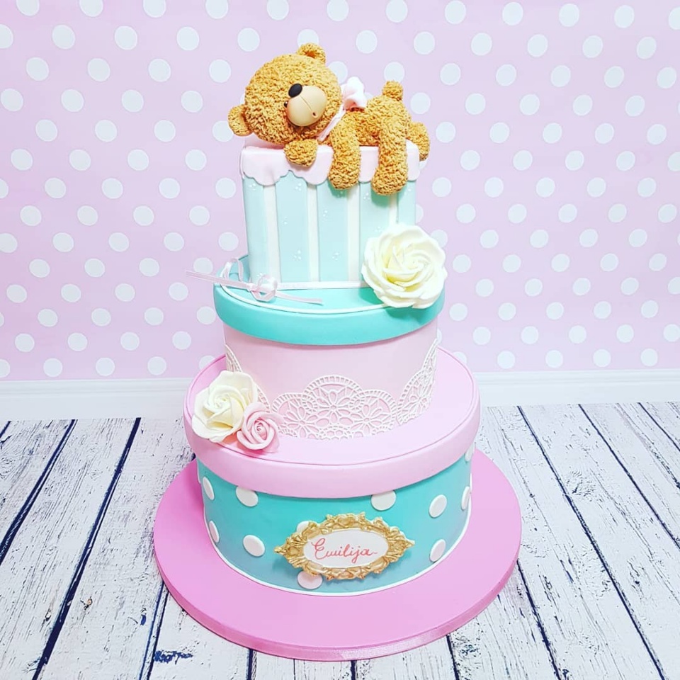 38060872 1925710740840351 8905184418432286720 o